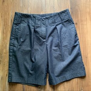 🌸5/25 Vintage Liz Claiborne Denim Pleated Shorts size 8